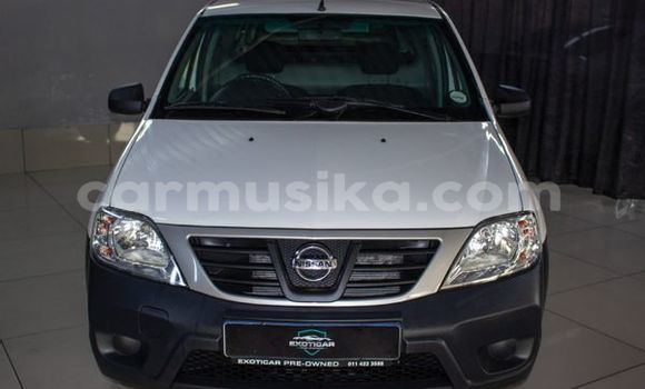 Nunua Ilio tumika Nissan NP 300 Nyeupe Gari ndani ya Beitbridge nchini Matabeleland Kusini Nunua Ilio tumika Nissan NP 300 Nyeupe Gari ndani ya Beitbridge nchini Matabeleland Kusini