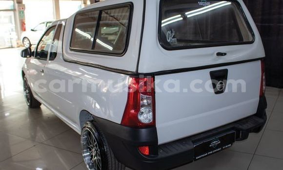 Nunua Ilio tumika Nissan NP 300 Nyeupe Gari ndani ya Beitbridge nchini Matabeleland Kusini Nunua Ilio tumika Nissan NP 300 Nyeupe Gari ndani ya Beitbridge nchini Matabeleland Kusini