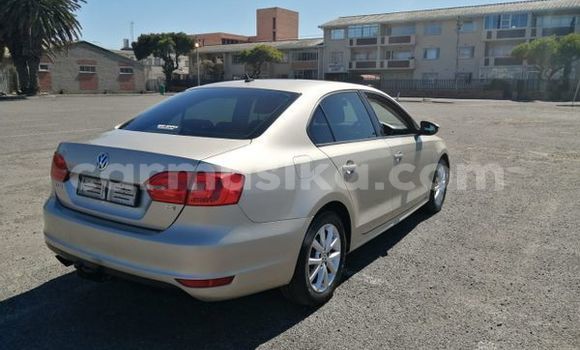 Buy Used Volkswagen Jetta Silver Car in Beitbridge in Matabeleland South Buy Used Volkswagen Jetta Silver Car in Beitbridge in Matabeleland South