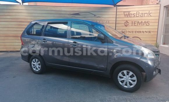 Buy Used Toyota Avanza Silver Car in Beitbridge in Matabeleland South Buy Used Toyota Avanza Silver Car in Beitbridge in Matabeleland South