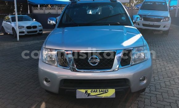 Nunua Ilio tumika Nissan Navara Fedha Gari ndani ya Beitbridge nchini Matabeleland Kusini Nunua Ilio tumika Nissan Navara Fedha Gari ndani ya Beitbridge nchini Matabeleland Kusini