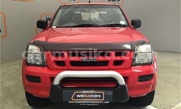 Nunua Ilio tumika Isuzu Impulse Nyekundu Gari ndani ya Beitbridge nchini Matabeleland Kusini