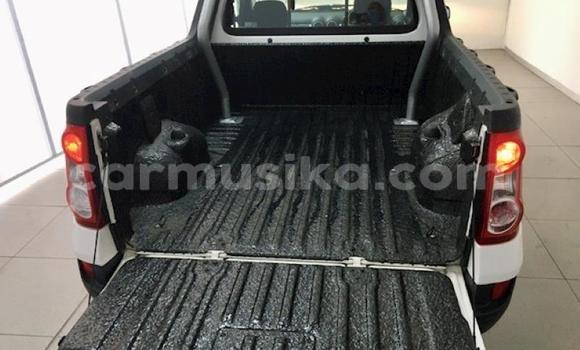 Acheter Occasion Voiture Nissan Pickup Blanc à Beitbridge, Matabeleland South Acheter Occasion Voiture Nissan Pickup Blanc à Beitbridge, Matabeleland South