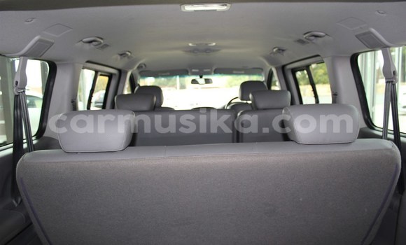 Acheter Occasion Voiture Hyundai H1 Blanc à Beitbridge, Matabeleland South Acheter Occasion Voiture Hyundai H1 Blanc à Beitbridge, Matabeleland South