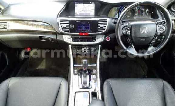 Tenga Tsaru Honda Accord Zvimwe Mota in Beitbridge in Matabeleland South Tenga Tsaru Honda Accord Zvimwe Mota in Beitbridge in Matabeleland South