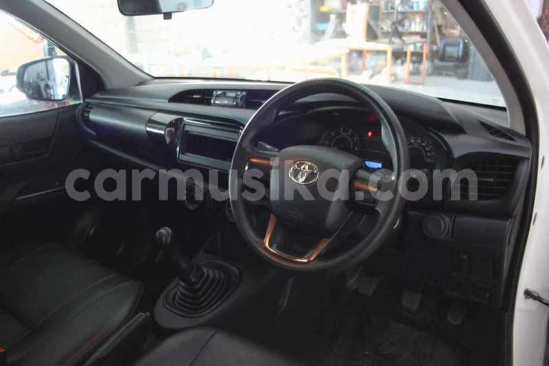 Big with watermark toyota hilux matabeleland south beitbridge 20404