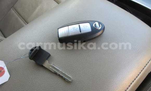 Nunua Ilio tumika Nissan Murano Beige Gari ndani ya Beitbridge nchini Matabeleland Kusini Nunua Ilio tumika Nissan Murano Beige Gari ndani ya Beitbridge nchini Matabeleland Kusini