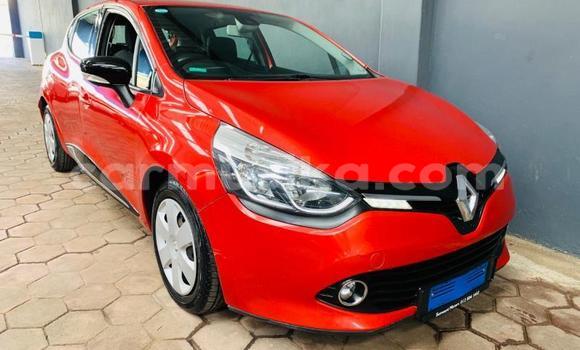 Buy Used Renault Clio Red Car in Beitbridge in Matabeleland South