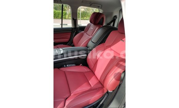 Acheter Import Voiture Toyota Land Cruiser Noir à Import - Dubai, Harare Acheter Import Voiture Toyota Land Cruiser Noir à Import - Dubai, Harare