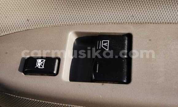 Nunua Ilio tumika Nissan UD Nyeupe Lori ndani ya Beitbridge nchini Matabeleland Kusini Nunua Ilio tumika Nissan UD Nyeupe Lori ndani ya Beitbridge nchini Matabeleland Kusini