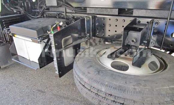 Tenga Tsaru Nissan UD Chena Rori in Beitbridge in Matabeleland South Tenga Tsaru Nissan UD Chena Rori in Beitbridge in Matabeleland South