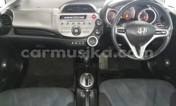 Acheter Occasion Voiture Honda Fit Beige à Beitbridge, Matabeleland South Acheter Occasion Voiture Honda Fit Beige à Beitbridge, Matabeleland South