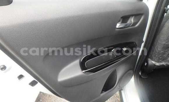 Tenga Tsaru Honda Fit Chena Mota in Beitbridge in Matabeleland South Tenga Tsaru Honda Fit Chena Mota in Beitbridge in Matabeleland South