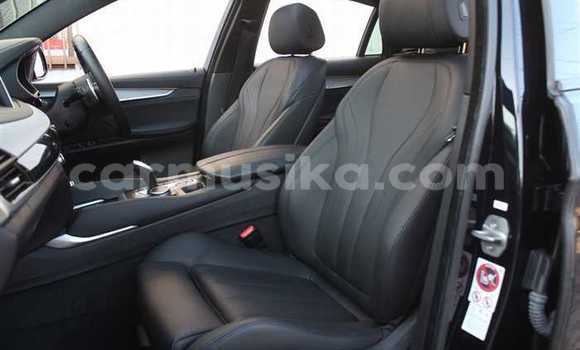 Nunua Ilio tumika BMW X6 Nyeusi Gari ndani ya Beitbridge nchini Matabeleland Kusini Nunua Ilio tumika BMW X6 Nyeusi Gari ndani ya Beitbridge nchini Matabeleland Kusini