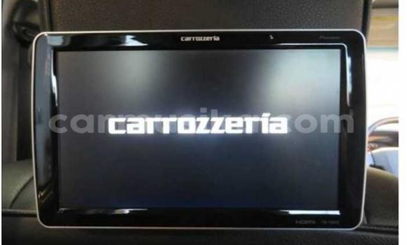 Nunua Ilio tumika Toyota Land Cruiser Prado Kijani Gari ndani ya Beitbridge nchini Matabeleland Kusini Nunua Ilio tumika Toyota Land Cruiser Prado Kijani Gari ndani ya Beitbridge nchini Matabeleland Kusini