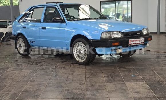 Tenga Tsaru Mazda 323 Bhuruu Mota in Beitbridge in Matabeleland South