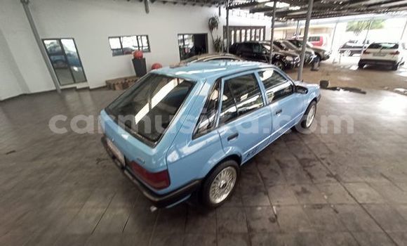 Buy Used Mazda 323 Blue Car in Beitbridge in Matabeleland South Buy Used Mazda 323 Blue Car in Beitbridge in Matabeleland South