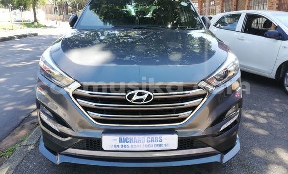 Nunua Ilio tumika Hyundai Tucson Fedha Gari ndani ya Beitbridge nchini Matabeleland Kusini Nunua Ilio tumika Hyundai Tucson Fedha Gari ndani ya Beitbridge nchini Matabeleland Kusini