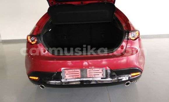 Tenga Tsaru Mazda 1300 Tsvuku Mota in Beitbridge in Matabeleland South Tenga Tsaru Mazda 1300 Tsvuku Mota in Beitbridge in Matabeleland South