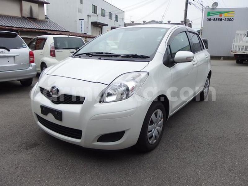 Big with watermark toyota vitz matabeleland south beitbridge 20452