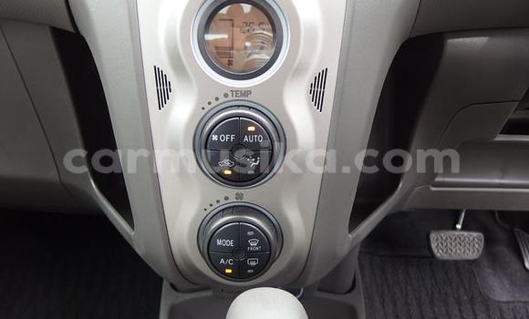 Nunua Ilio tumika Toyota Vitz Nyeupe Gari ndani ya Beitbridge nchini Matabeleland Kusini Nunua Ilio tumika Toyota Vitz Nyeupe Gari ndani ya Beitbridge nchini Matabeleland Kusini