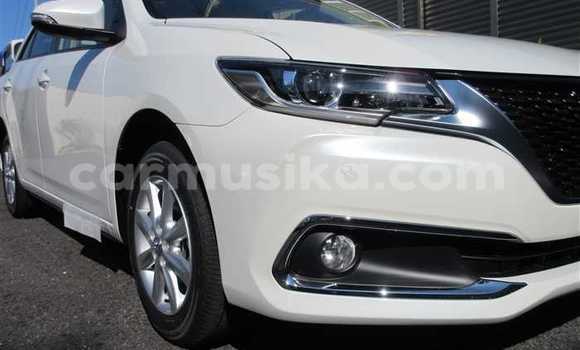 Acheter Occasion Voiture Toyota Allion Blanc à Beitbridge, Matabeleland South Acheter Occasion Voiture Toyota Allion Blanc à Beitbridge, Matabeleland South