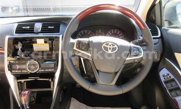 Acheter Occasion Voiture Toyota Allion Blanc à Beitbridge, Matabeleland South Acheter Occasion Voiture Toyota Allion Blanc à Beitbridge, Matabeleland South