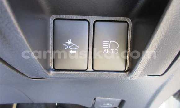 Acheter Occasion Voiture Toyota Allion Blanc à Beitbridge, Matabeleland South Acheter Occasion Voiture Toyota Allion Blanc à Beitbridge, Matabeleland South