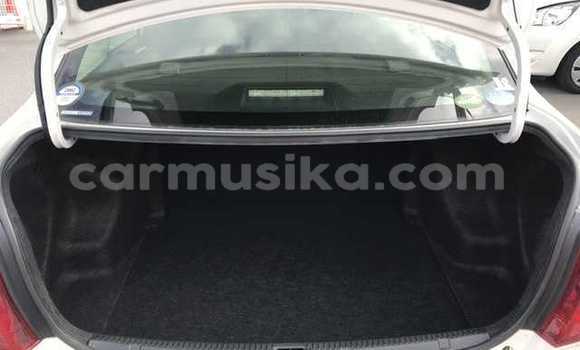 Buy Used Toyota Axio White Car in Beitbridge in Matabeleland South Buy Used Toyota Axio White Car in Beitbridge in Matabeleland South