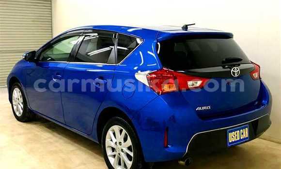 Acheter Occasion Voiture Toyota Auris Bleu à Beitbridge, Matabeleland South Acheter Occasion Voiture Toyota Auris Bleu à Beitbridge, Matabeleland South