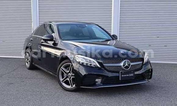 Acheter Occasion Voiture Mercedes-Benz C-Classe Noir à Beitbridge, Matabeleland South Acheter Occasion Voiture Mercedes-Benz C-Classe Noir à Beitbridge, Matabeleland South