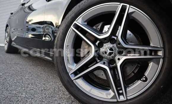 Acheter Occasion Voiture Mercedes-Benz C-Classe Noir à Beitbridge, Matabeleland South Acheter Occasion Voiture Mercedes-Benz C-Classe Noir à Beitbridge, Matabeleland South