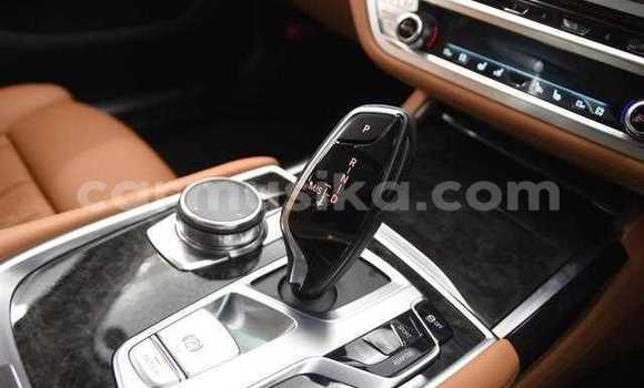 Acheter Occasion Voiture BMW 7-Series Blanc à Beitbridge, Matabeleland South Acheter Occasion Voiture BMW 7-Series Blanc à Beitbridge, Matabeleland South