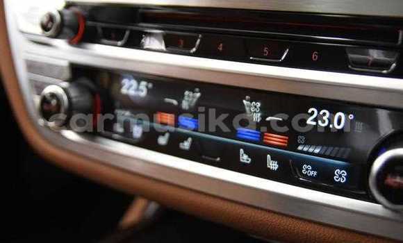 Acheter Occasion Voiture BMW 7-Series Blanc à Beitbridge, Matabeleland South Acheter Occasion Voiture BMW 7-Series Blanc à Beitbridge, Matabeleland South