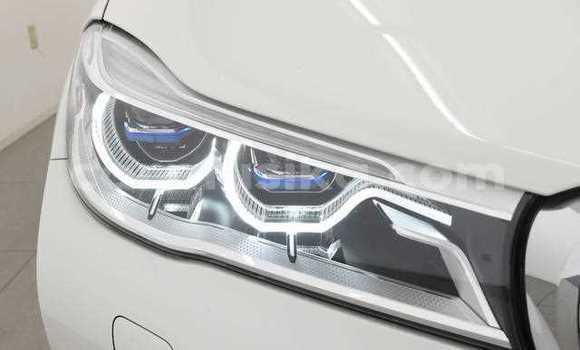 Acheter Occasion Voiture BMW 7-Series Blanc à Beitbridge, Matabeleland South Acheter Occasion Voiture BMW 7-Series Blanc à Beitbridge, Matabeleland South