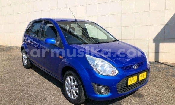 Acheter Occasion Voiture Hyundai i20 Bleu à Beitbridge, Matabeleland South Acheter Occasion Voiture Hyundai i20 Bleu à Beitbridge, Matabeleland South