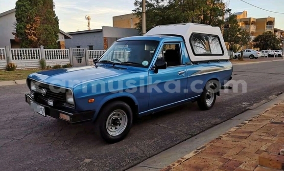 Acheter Occasion Voiture Nissan 100NX Bleu à Beitbridge, Matabeleland South