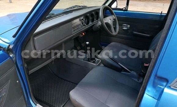 Acheter Occasion Voiture Nissan 100NX Bleu à Beitbridge, Matabeleland South Acheter Occasion Voiture Nissan 100NX Bleu à Beitbridge, Matabeleland South