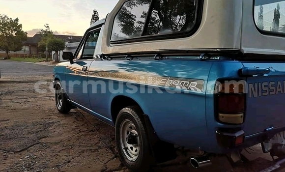 Acheter Occasion Voiture Nissan 100NX Bleu à Beitbridge, Matabeleland South Acheter Occasion Voiture Nissan 100NX Bleu à Beitbridge, Matabeleland South