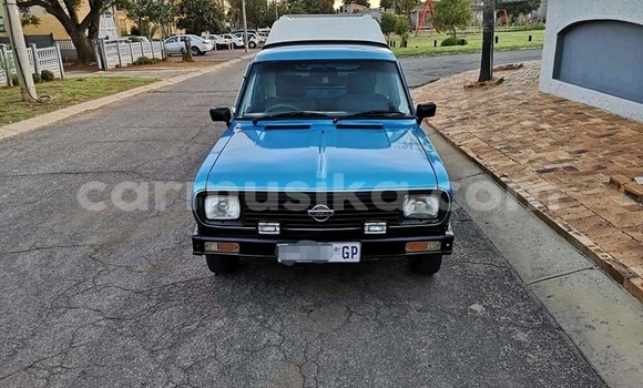 Acheter Occasion Voiture Nissan 100NX Bleu à Beitbridge, Matabeleland South Acheter Occasion Voiture Nissan 100NX Bleu à Beitbridge, Matabeleland South