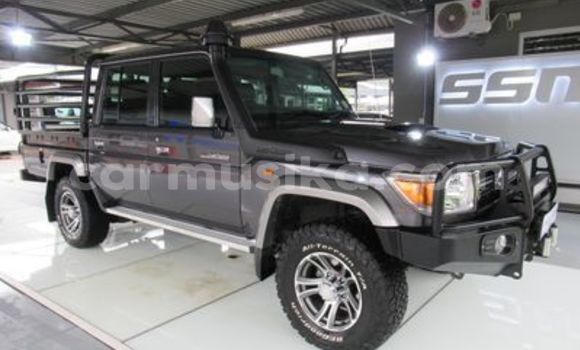 Tenga Tsaru Toyota Land Cruiser Sirivha Mota in Beitbridge in Matabeleland South Tenga Tsaru Toyota Land Cruiser Sirivha Mota in Beitbridge in Matabeleland South