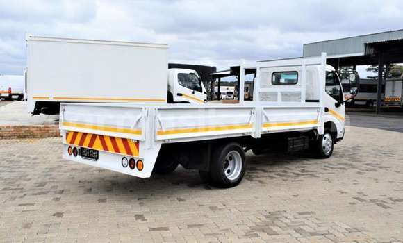 Acheter Occasion Voiture Haima 3 Blanc à Beitbridge, Matabeleland South Acheter Occasion Voiture Haima 3 Blanc à Beitbridge, Matabeleland South