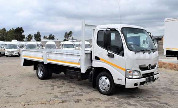 Acheter Occasion Voiture Haima 3 Blanc à Beitbridge, Matabeleland South Acheter Occasion Voiture Haima 3 Blanc à Beitbridge, Matabeleland South