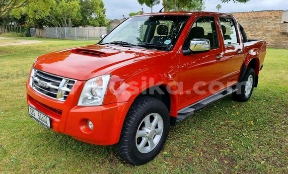 Acheter Occasion Voiture Isuzu KB Rouge à Beitbridge, Matabeleland South Acheter Occasion Voiture Isuzu KB Rouge à Beitbridge, Matabeleland South