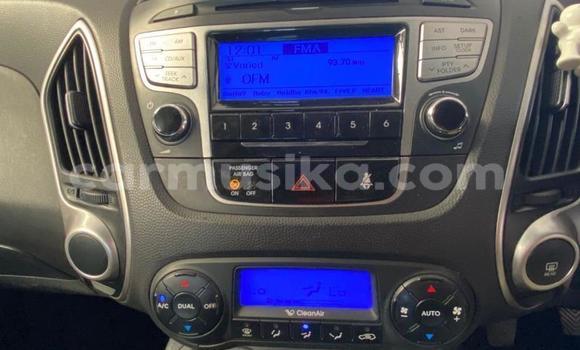 Nunua Ilio tumika Hyundai ix35 Nyeupe Gari ndani ya Beitbridge nchini Matabeleland Kusini Nunua Ilio tumika Hyundai ix35 Nyeupe Gari ndani ya Beitbridge nchini Matabeleland Kusini