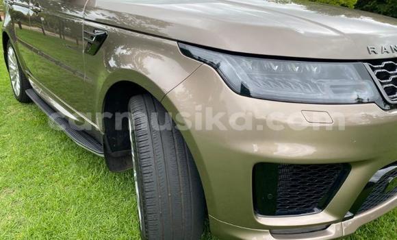 Acheter Occasion Voiture Land Rover Range Rover Sport Beige à Beitbridge, Matabeleland South Acheter Occasion Voiture Land Rover Range Rover Sport Beige à Beitbridge, Matabeleland South
