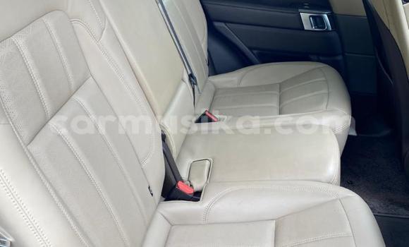 Acheter Occasion Voiture Land Rover Range Rover Sport Beige à Beitbridge, Matabeleland South Acheter Occasion Voiture Land Rover Range Rover Sport Beige à Beitbridge, Matabeleland South