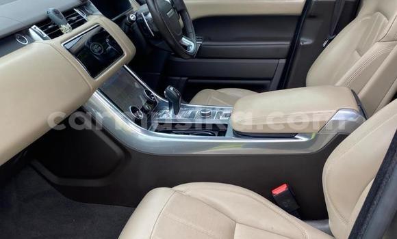 Acheter Occasion Voiture Land Rover Range Rover Sport Beige à Beitbridge, Matabeleland South Acheter Occasion Voiture Land Rover Range Rover Sport Beige à Beitbridge, Matabeleland South