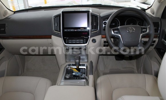 Acheter Occasion Voiture Toyota Land Cruiser Blanc à Beitbridge, Matabeleland South Acheter Occasion Voiture Toyota Land Cruiser Blanc à Beitbridge, Matabeleland South