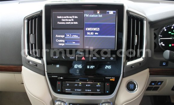 Acheter Occasion Voiture Toyota Land Cruiser Blanc à Beitbridge, Matabeleland South Acheter Occasion Voiture Toyota Land Cruiser Blanc à Beitbridge, Matabeleland South